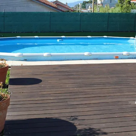 Precioso Con Terreno Y Vistas A Cies فيجو