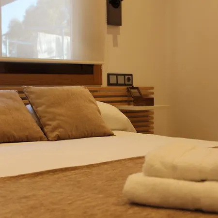 Precioso Con Terreno Y Vistas A Cies شقة *