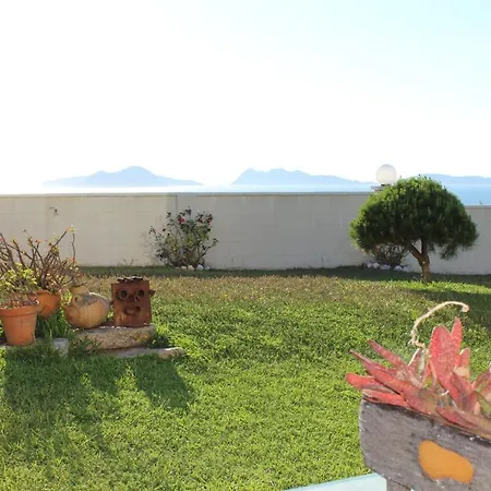 Precioso Con Terreno Y Vistas A Cies شقة